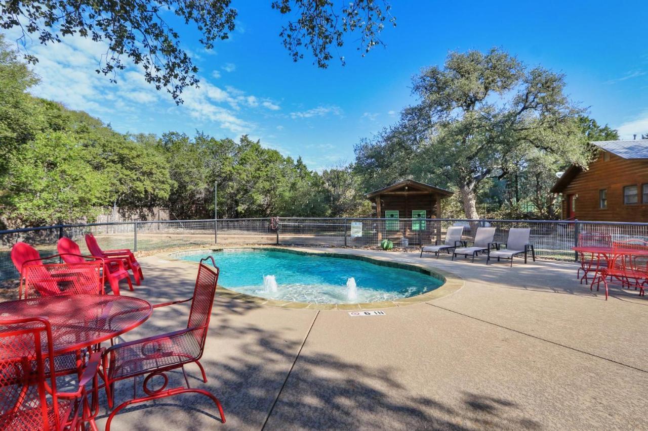 Wimberley Log Cabins Resort And Suites- Unit 6 Eksteriør billede