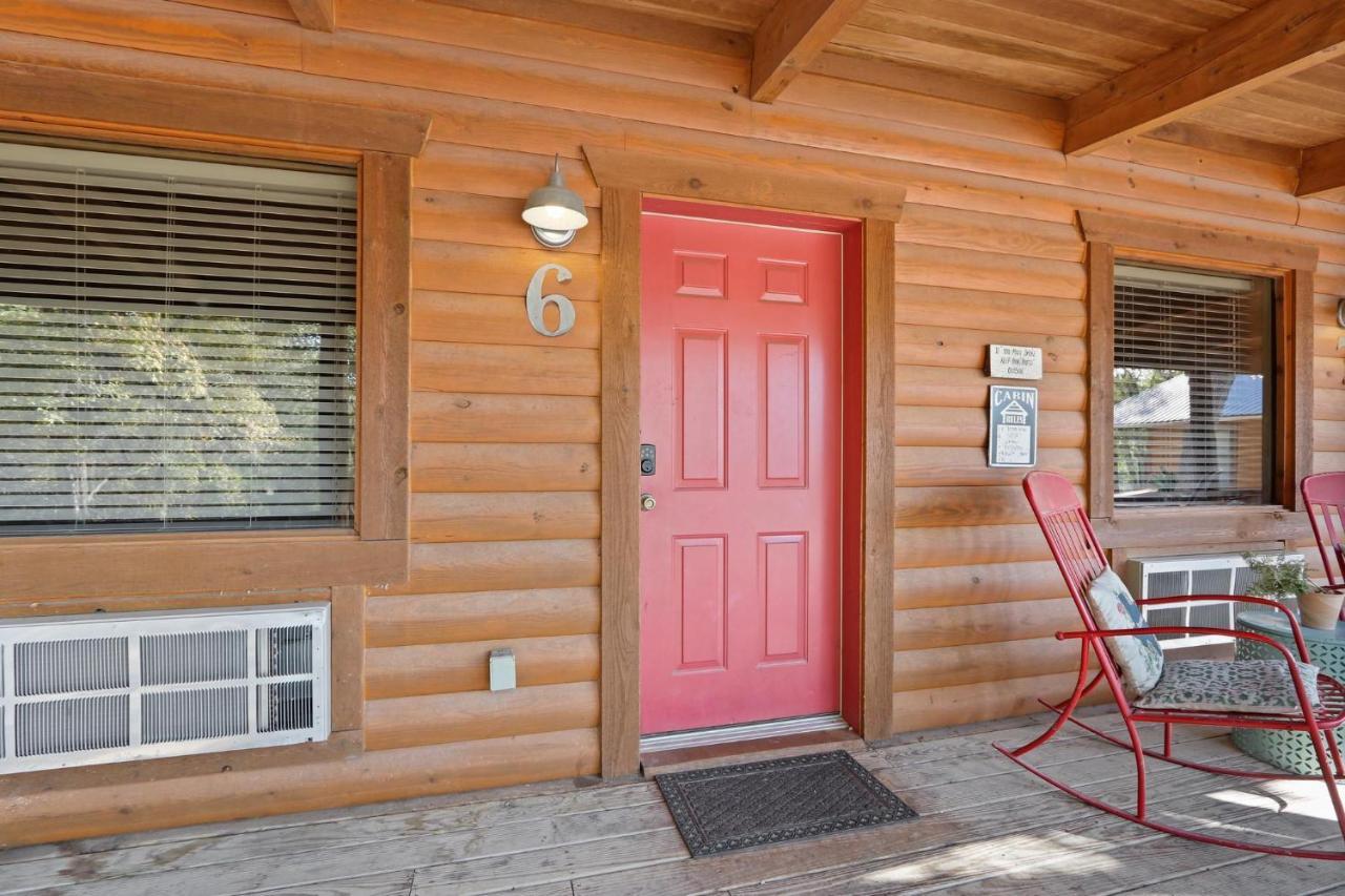 Wimberley Log Cabins Resort And Suites- Unit 6 Eksteriør billede